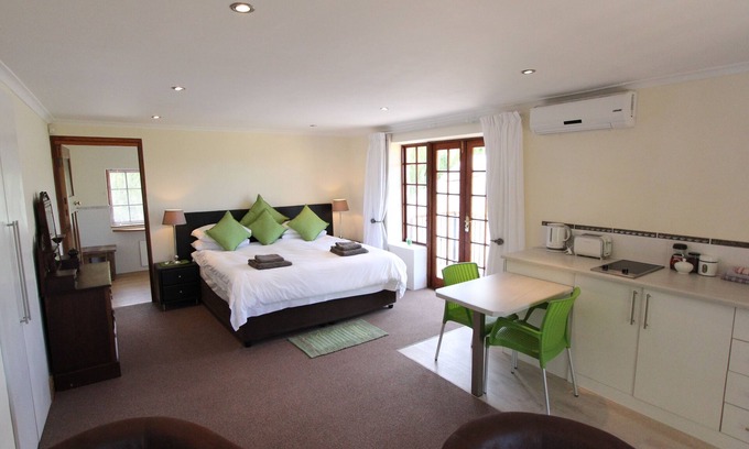 Raithby Cottage | Acara Guest Cottages