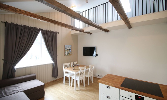 City Center Apartment | Acco Ice Apartments