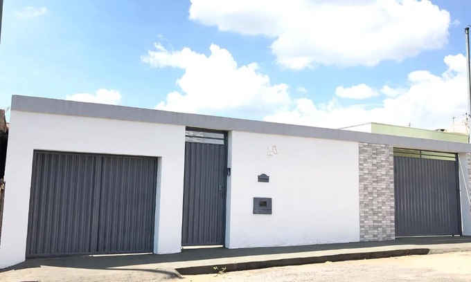 Piumhi House | Aconchego da Gabi - Perto do centro da cidade