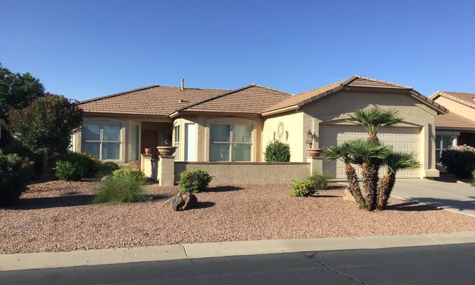 Springfield Lakes House | Active Adult Haven
