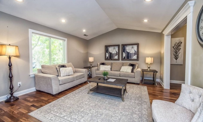 Wilmington Apartment | Ada's Midtown Garden
