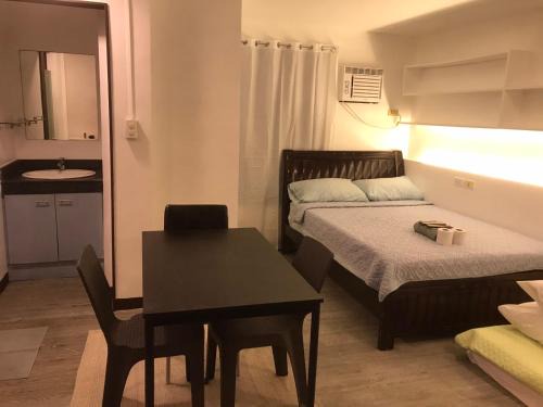 Ortigas Center Apartment | ADB TOWER