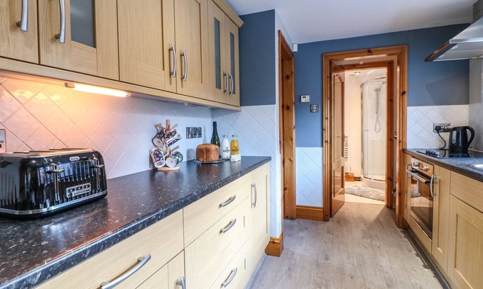 Calwich Cottage | Adelaide Cottage