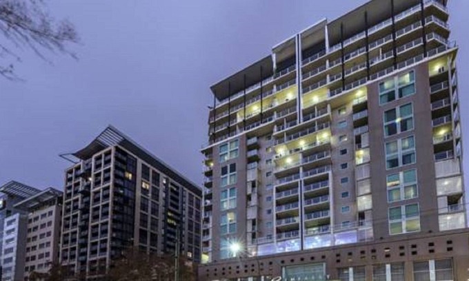 Adelaide Central Business District Apartment | Adelaide Penthouse, 96 North Terrace