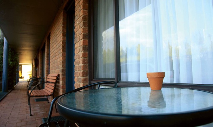 Rosebud Hotel | Admiral Motor Inn