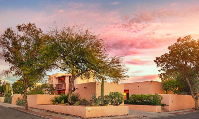 Sam Hughes Bed & Breakfast | Adobe Rose Inn