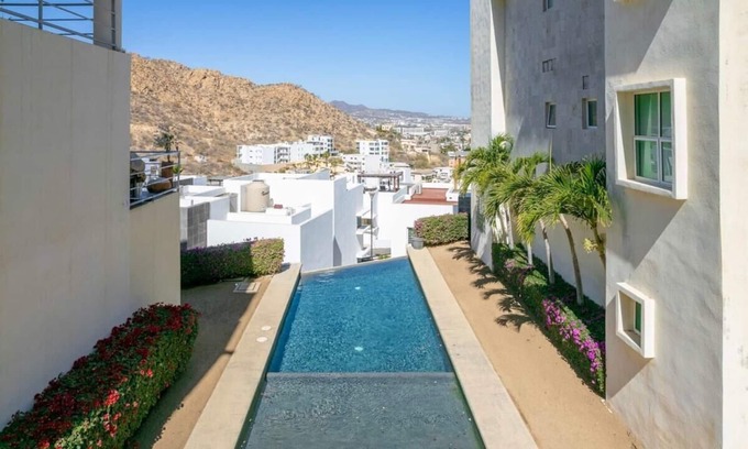 Libertad Apartment | Adorable 1 Bedroom Studio -Walking Distance to Mar