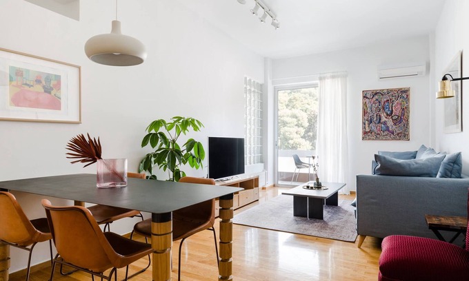 Mets Apartment | Adorable 2BD Apartment near Kallimarmaro Stadium