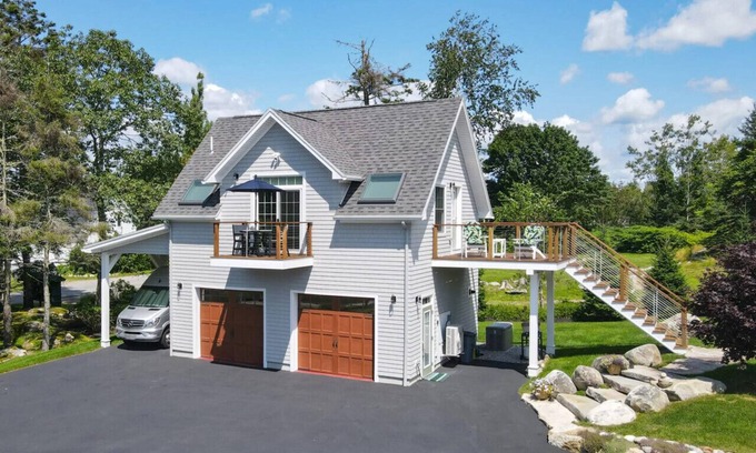 Boothbay Harbor Apartment | Adorable apartment in Boothbay Harbor!