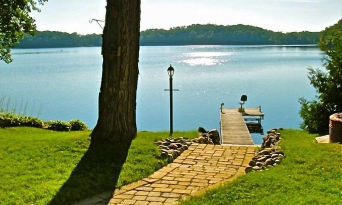 Vergas Cabin | Adorable Family Cabin near Detroit Lakes on peaceful, clean Trowbridge Lake