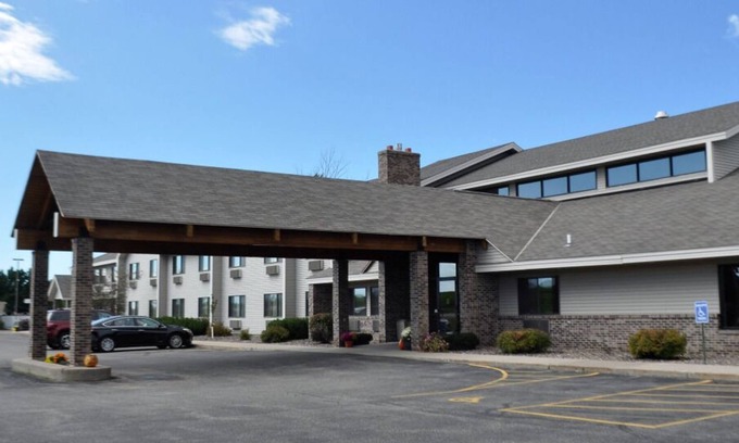 Thorp House | Adventure Awaits! Affordable, FREE Parking, FREE Breakfast, Near Marieke Gouda!