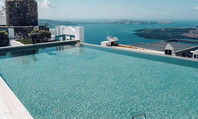 Imerovigli Hotel | Aeifos Boutique Hotel