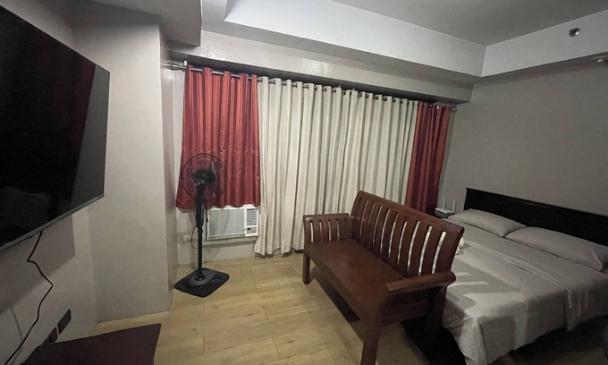 Pasig Condo | Affordable Studio in Pasig: Fast Wifi, Netflix,Disney+