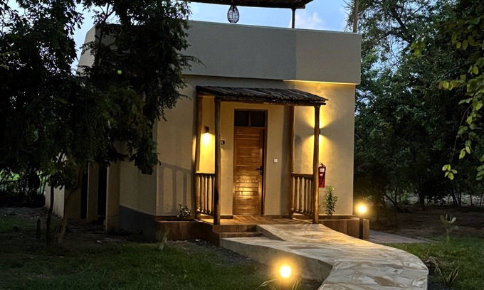 Selous Game Reserve Hotel | Africa Safari Nyerere