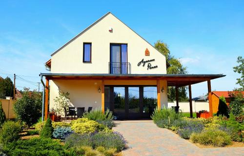 Villany Bed & Breakfast | Agancsos Panzió Villány