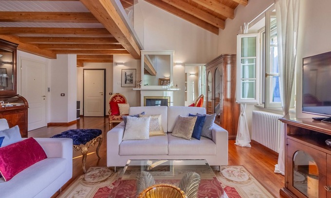 Abbadia Lariana Apartment | Aglaia Luxury Lake View by Wonderful Italy