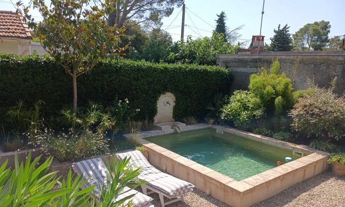 Villeneuve-les-Avignon House | Agréable Maison, Vacances ou Festival D'avignon
