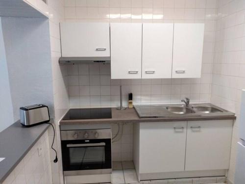 Anzin House | Agréable maison 2 ch 5 mins Valenciennes et garage