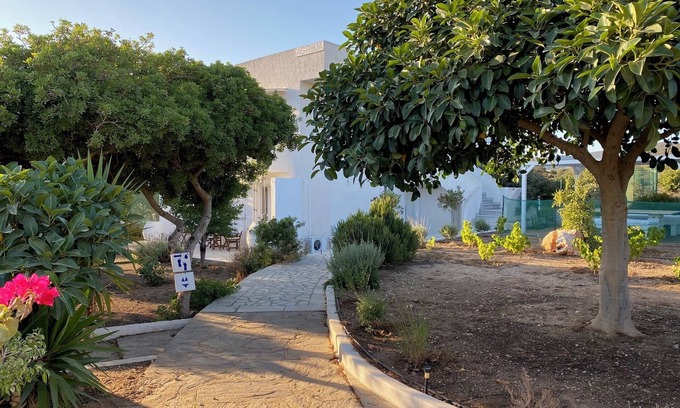 Aliki Apartment | Agrikia Apartments No1-with garden at 300m to beaches - Paros