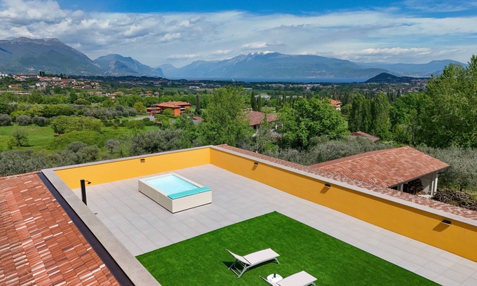Polpenazze del Garda Ski Chalet | Agriturismo Sentieri del Vino - Il Ciliegio Le Palafitte
