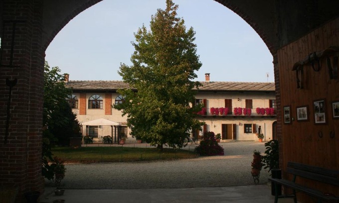 Barge House | Agriturismo Cascina Nuova