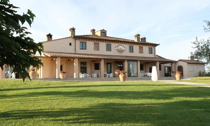 Colleoli House | Agriturismo Colleoli