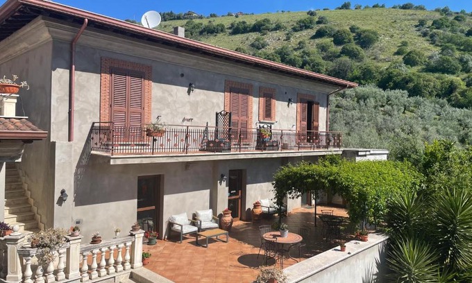 Anagni House | Agriturismo Torre Ercolana