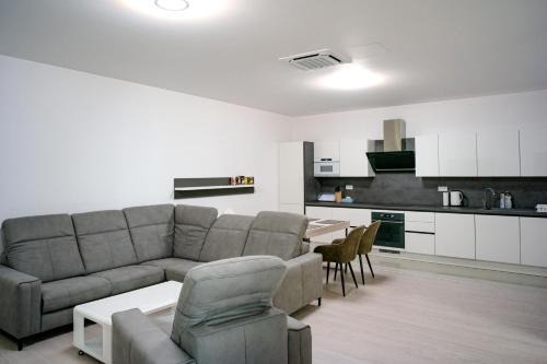 Juh Apartment | AH Lahoda