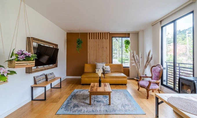 La Candelaria House | |Ahead| Elegant 2BR @La Candelaria with Laundry