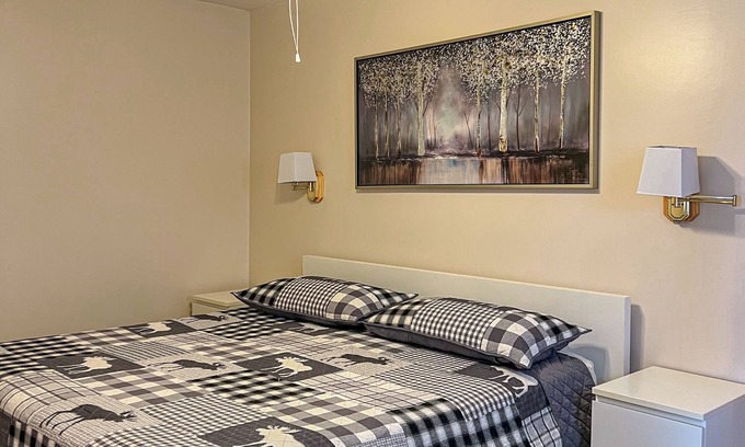Magnetawan Cottage | Ahmic Lake Resort's 1-Bedroom Cottage (Blue Jay)