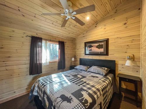 Magnetawan Cabin | Ahmic Lake Resorts Black Bear Cottage