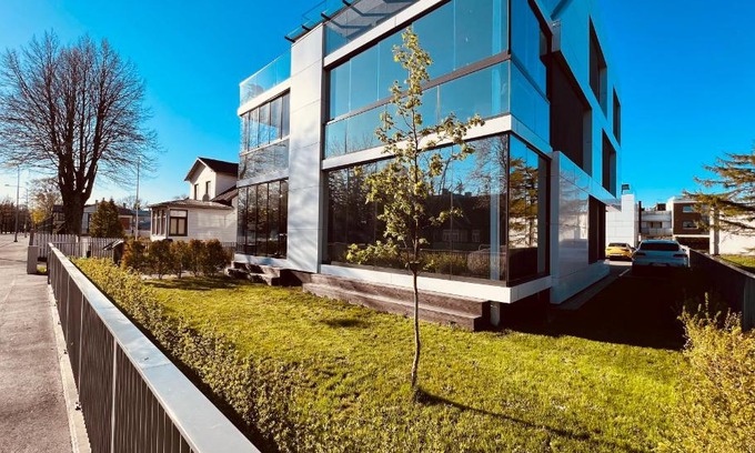 Beach Area Apartment | AHT22 premium beach residence