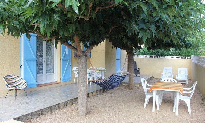 Verghia House | Air-conditioned seaside house
