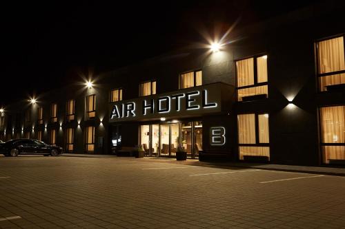 Karmelava Hotel | Air Hotel