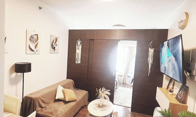 San Antonio Condo | Air residences Sun & Moon Staycation