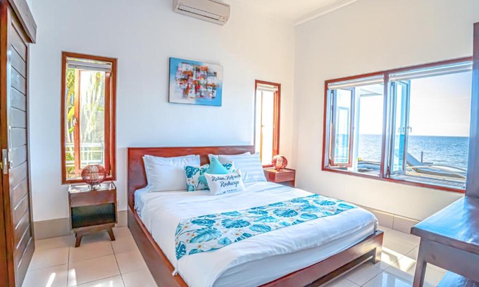Bukti Villa | Air Sanih Beach Villa