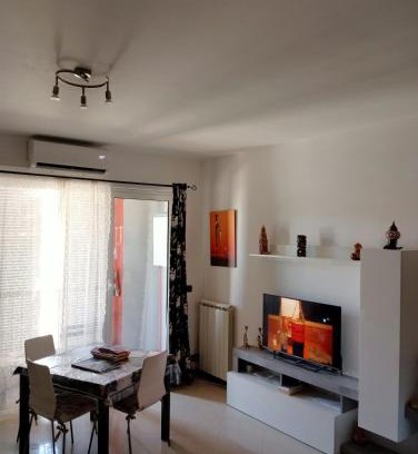 Genoa Apartment | AiRPORT ALEXANDER