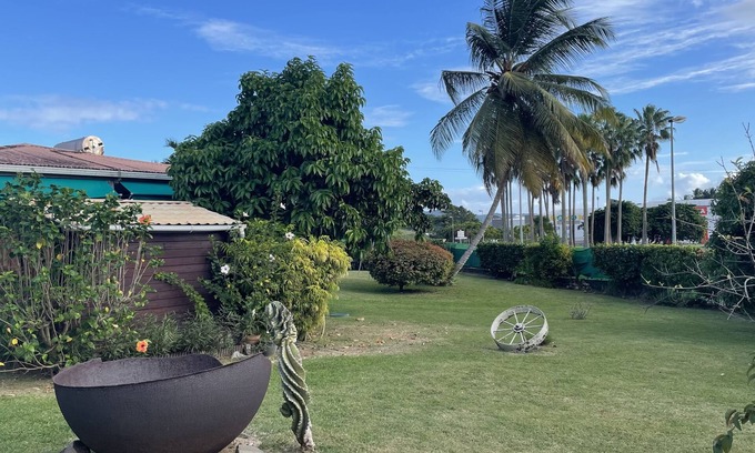 Ducos Hotel | Airport Hotel