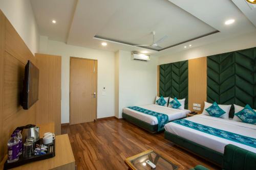 Vasant Kunj House | Airport Hotel Roomsity Pride