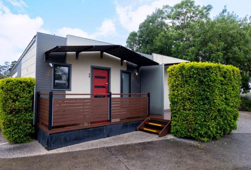 Attwood Resort | Airport Tourist Village Melbourne