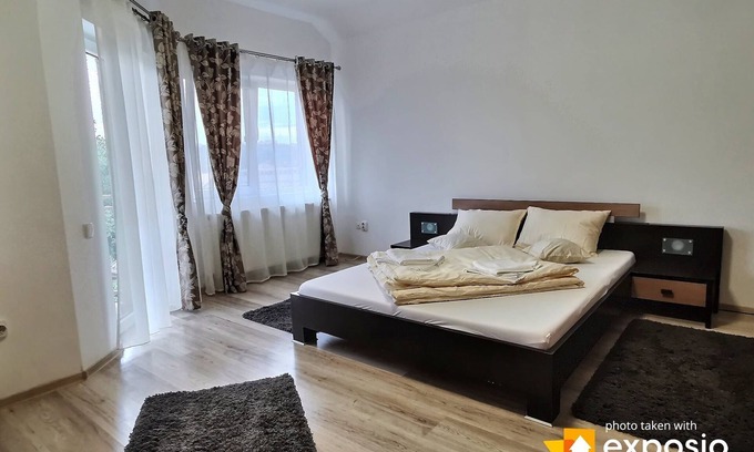Cluj-Napoca Apartment | Airy, comfy apartment, featuring 2 bedrooms, 1 livingroom, jet-tube bathroom