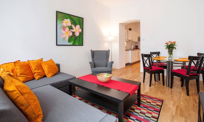 Wahring Apartment | AKH - 1 Bed Apartment "Theresiengasse"