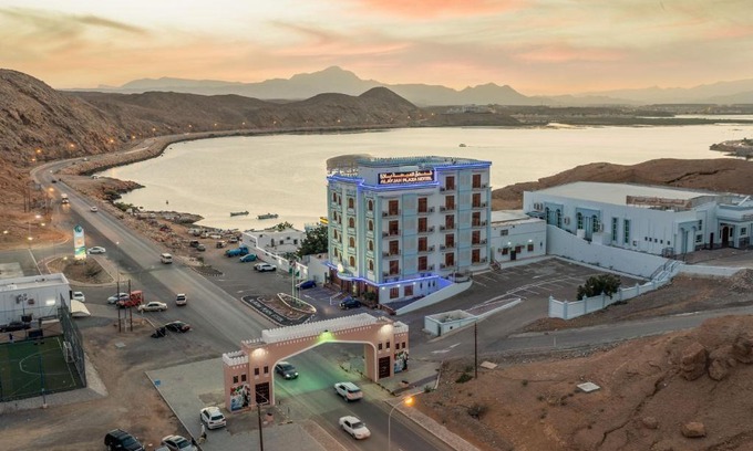 Sur Hotel | Al Ayjah Plaza Hotel