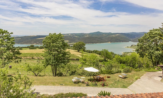 Baschi Villa | Al Lago Incantato With Pool and wellness, Baschi, Italy