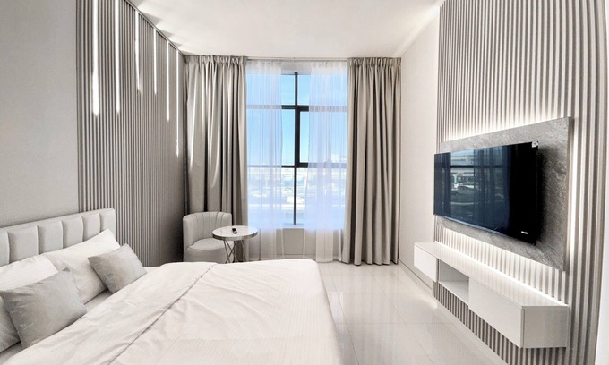 Jumeira 3 Apartment | Al Manara PREMIUM LUX Studio