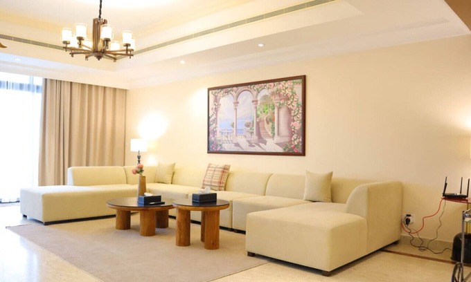 Abu Dhabi City Center Apartment | Al Raha Luxe: Your 3BR Retreat on Corniche