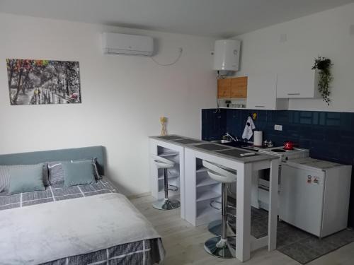 Inija Apartment | AlejaPark