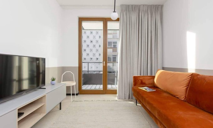 Muranow Apartment | Al. Solidarności 60B | Chic Apartment | A/C