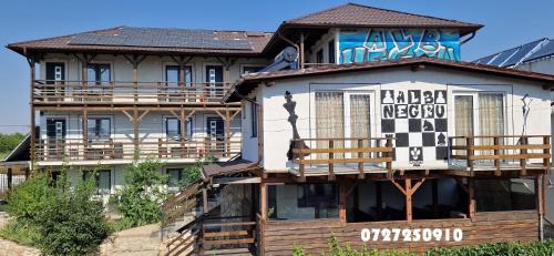 Vama Veche House | ALB NEGRU