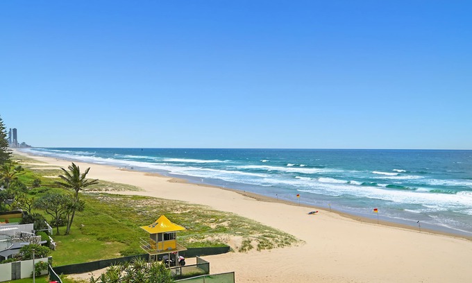 Mermaid Beach Apartment | Albatross North Apartments